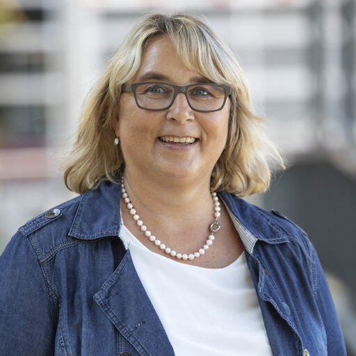 Portraitaufnahme Corinne Aerne
