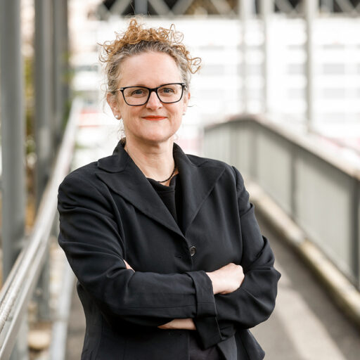 Portraitaufnahme Regula Dietsche